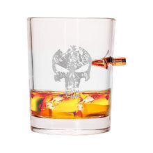 Lade das Bild in den Galerie-Viewer, Lucky Shot - Whiskyglas mit .308 Geschoss - MantisX.de