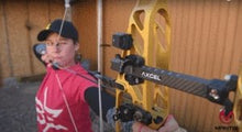 Lade das Bild in den Galerie-Viewer, Mantis X8 Archery – Shooting Performance System - MantisX.de
