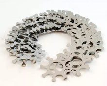 Lade das Bild in den Galerie-Viewer, DAA Edelstahl 929 Moon Clips | 10er-Pack
