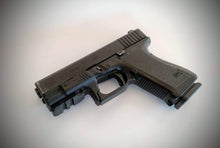Lade das Bild in den Galerie-Viewer, RAIL ADAPTER GLOCK 19 | GEN 1 &amp; 2 - MantisX.de
